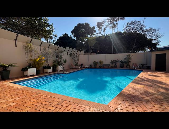 2 BEDROOM APARTMENT TO LET IN UMHLANGA CENTRAL